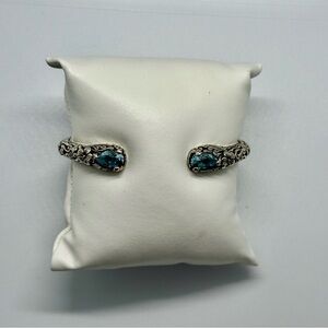 Elegant Silver and Blue Women's Bracelet